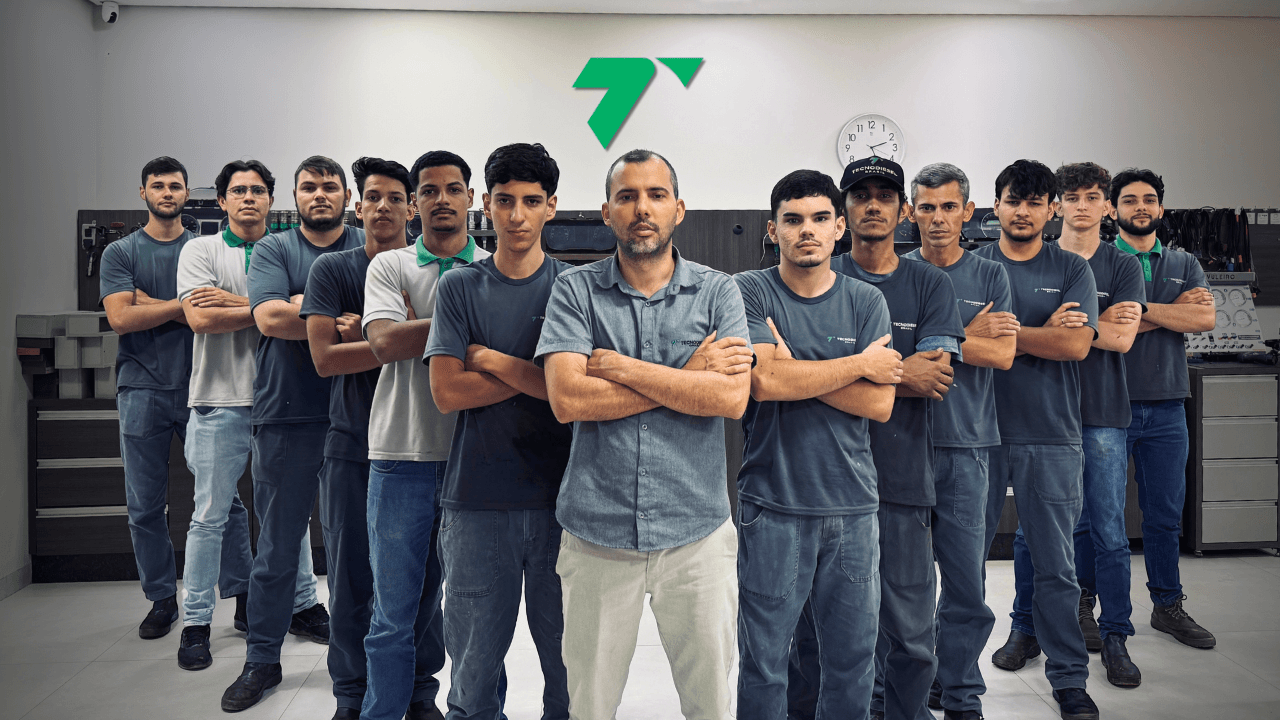 Laboratório Laboratório de Centrais Eletrônicas - Tecnodiesel Brasil